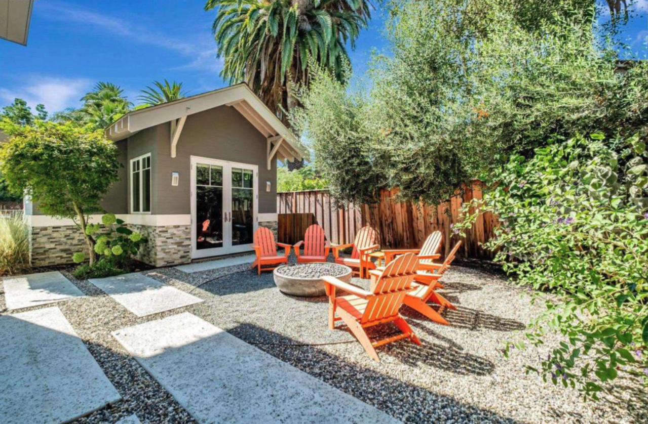Fremont Craftsman — backyard fire pit and studio