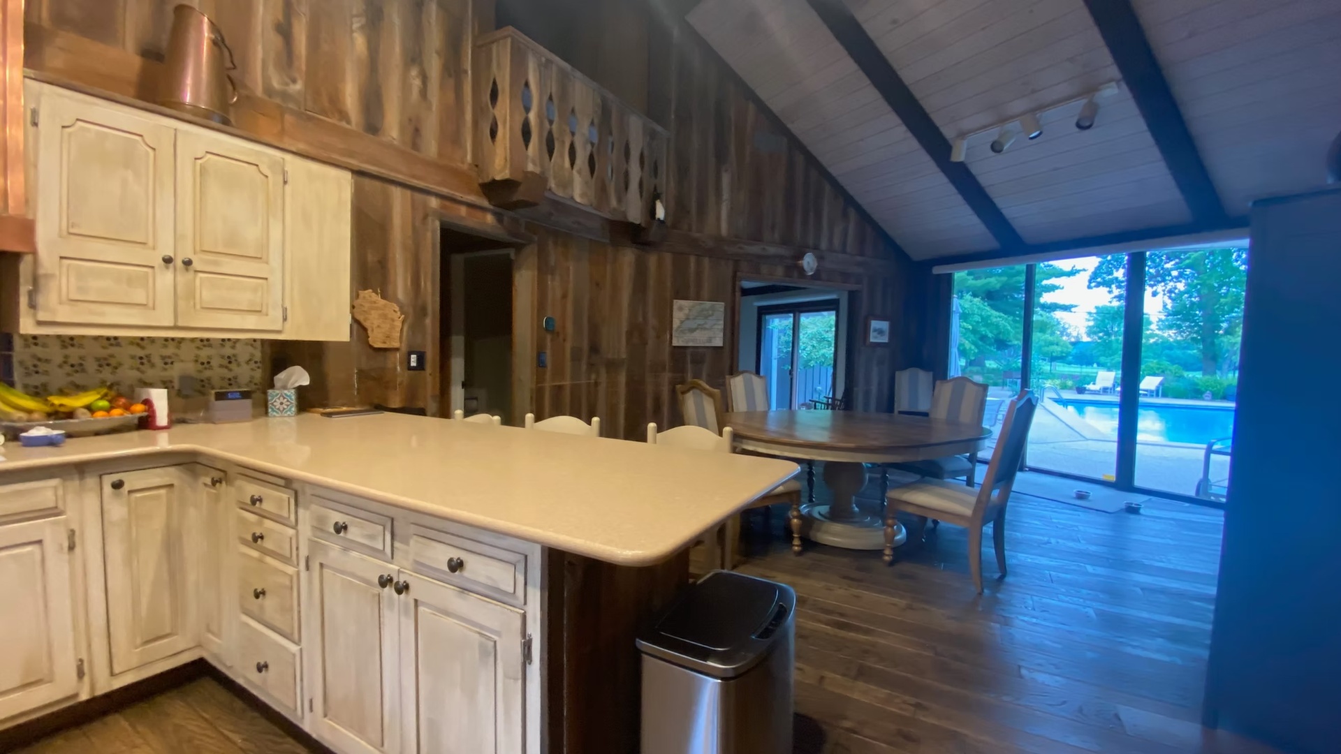 Lake Geneva Home — Kitchen Peninsula, before