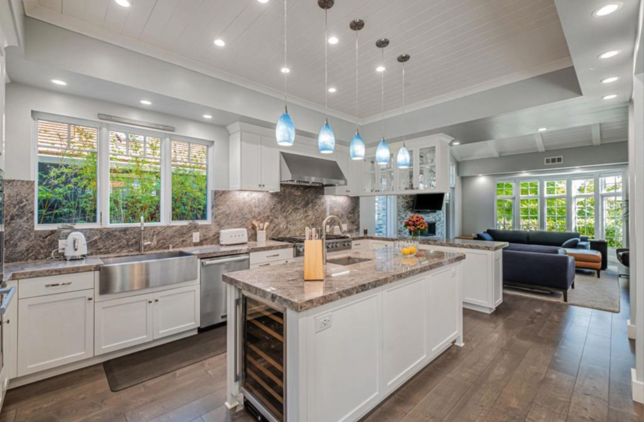 Fremont Craftsman — open kitchen with island and pendant lighting