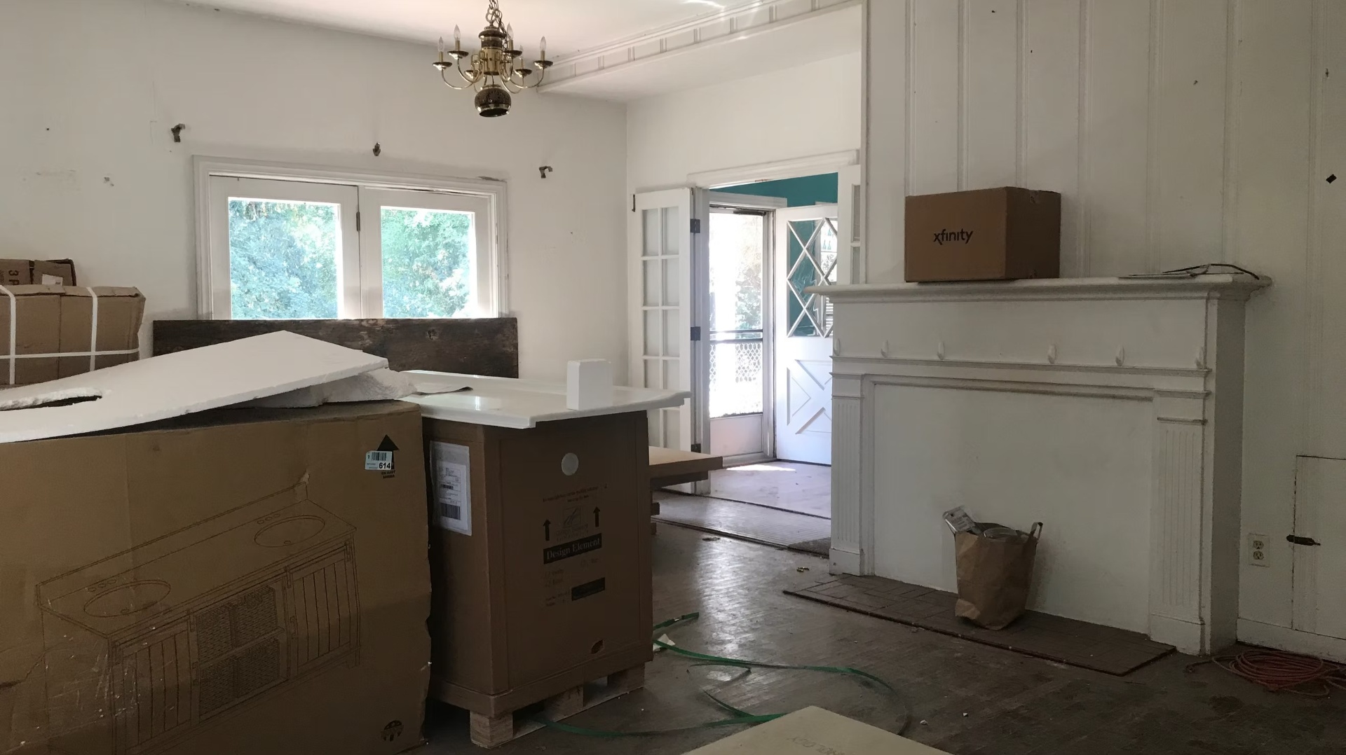 Napa Art Studio — Living Room, before