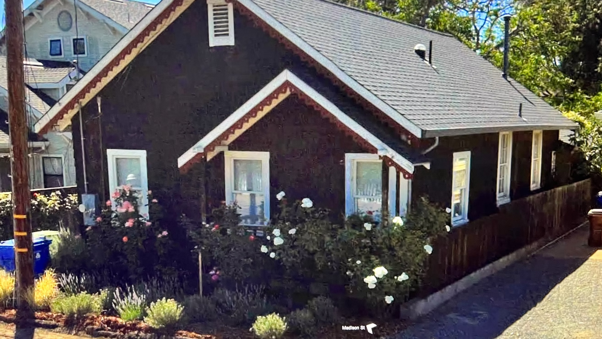 Yountville Craftsman — Facade, before